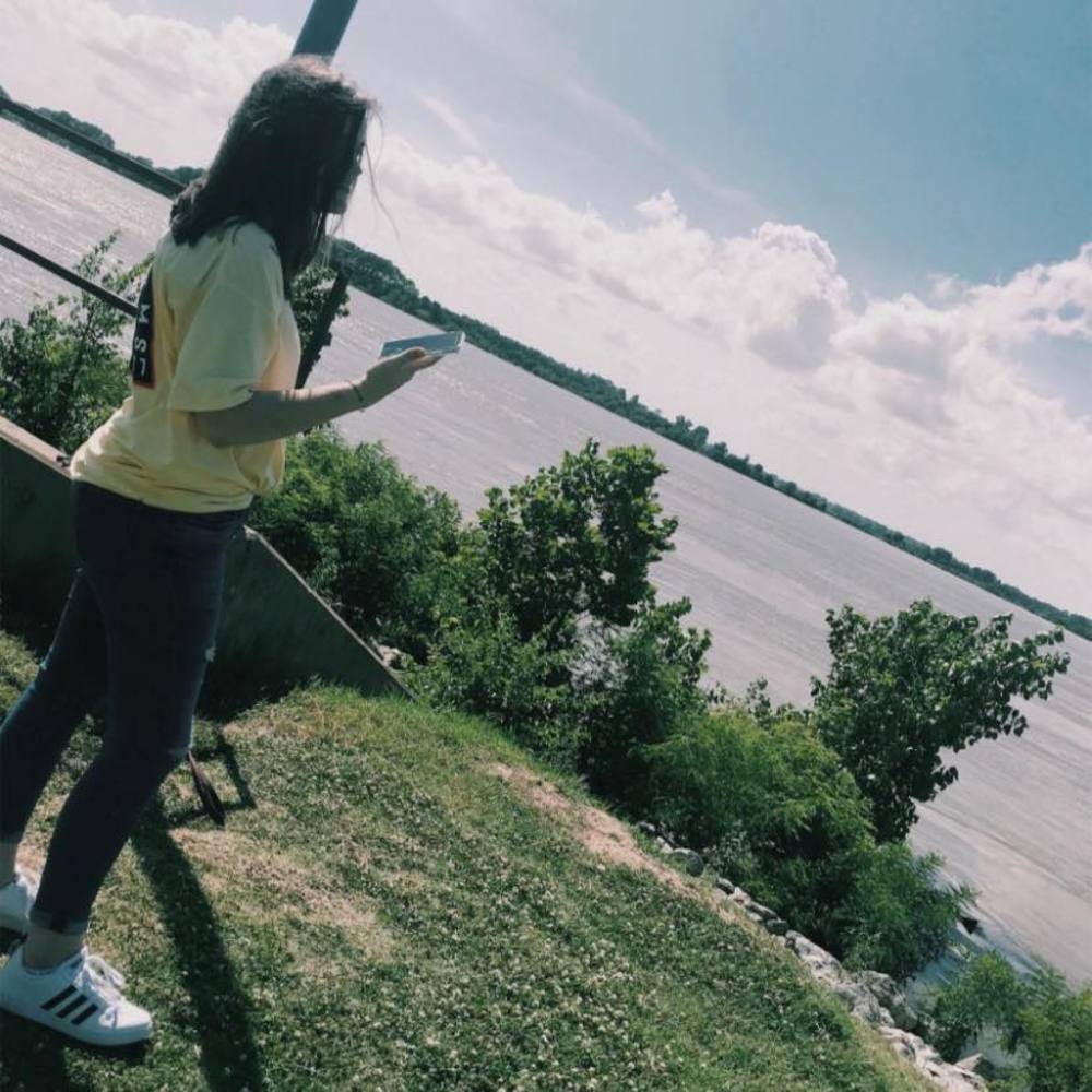 Meet your Posher, Ainsley